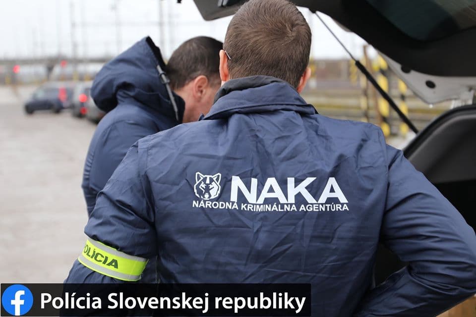 Rendőrségi akció: Kočnerrel kapcsolatba lépő bírókat vett őrizetbe a NAKA
