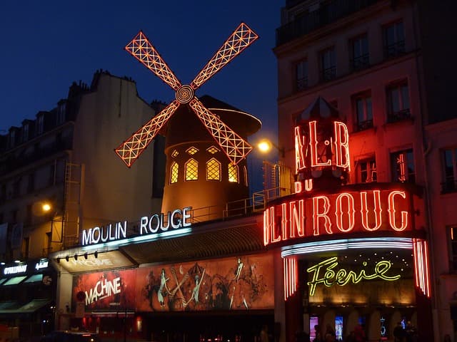 Százharminc éves fennállását ünnepelte a Moulin Rouge (VIDEÓ)
