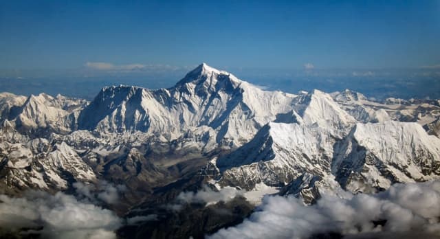 Egyre több növény él a Mount Everest térségében
