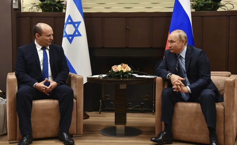 Putyin bocsánatot kért az izraeli miniszterelnöktől az orosz külügyminiszter Hitler zsidóságát állító szavaiért