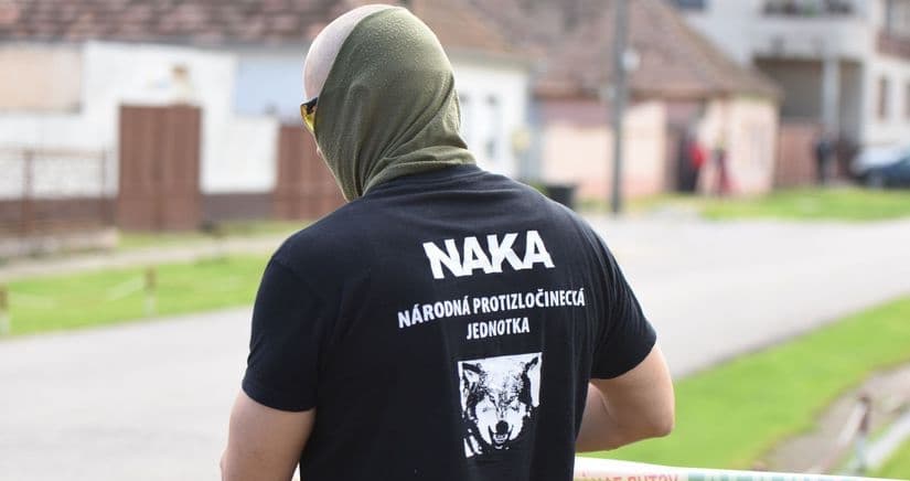 Három egykori SIS-ügynököt vett őrizetbe a NAKA