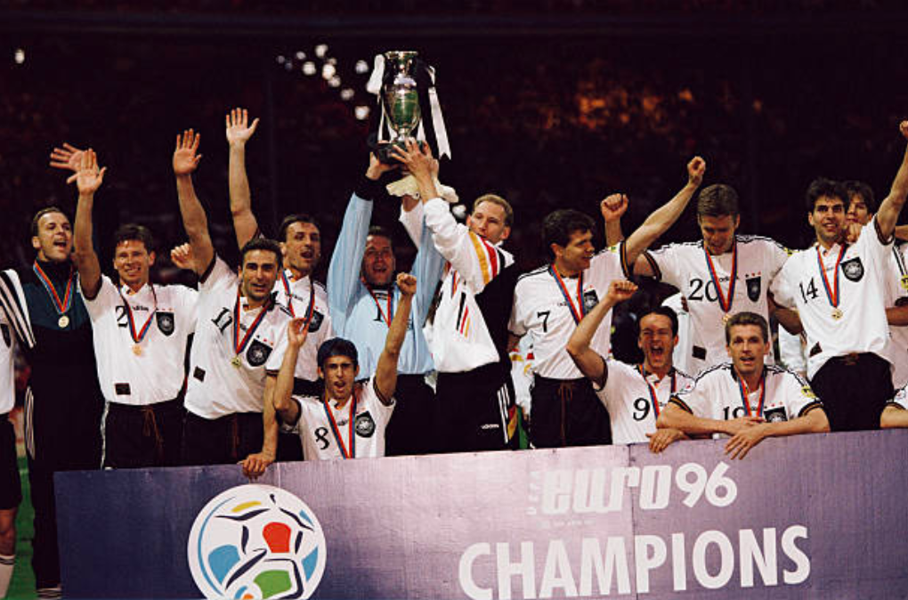 Eb-1996: A futball hazatért, a csehek döntőbe meneteltek – ilyen volt a büntetőpárbajok Európa-bajnoksága