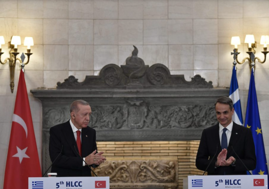 A török elnök szerint Ankara és Athén viszonyának rendezésével az Égei-tenger lehet a "béke tengere"
