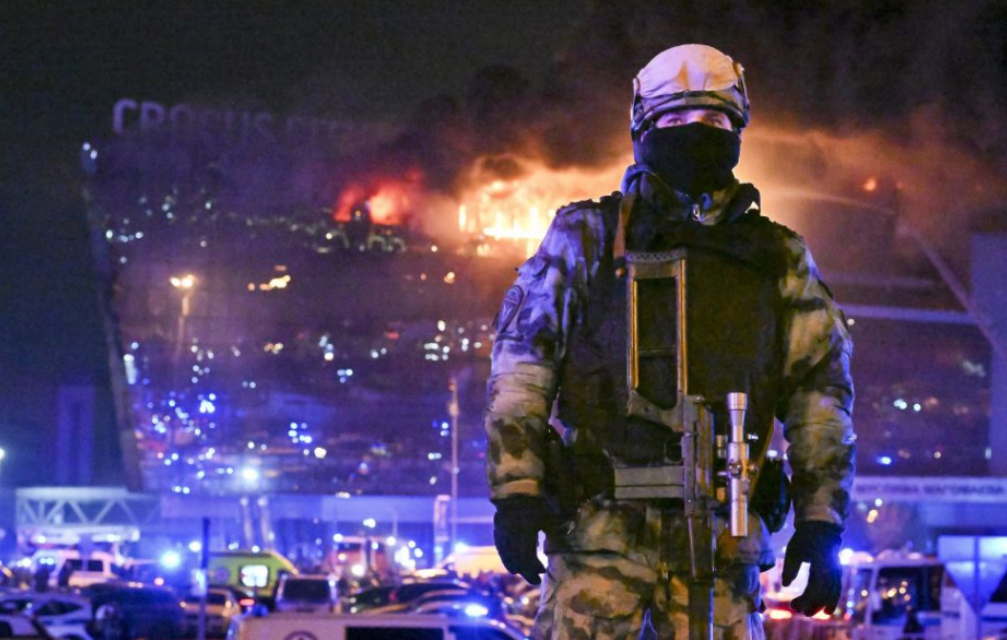 Befejeződött a Moszkva melletti terrortámadás áldozatainak elszállítása, a tűzoltási utómunkálatok még folynak