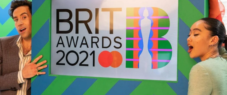 Négyezer fős közönség előtt rendezik meg a Brit Awards zenei gálát