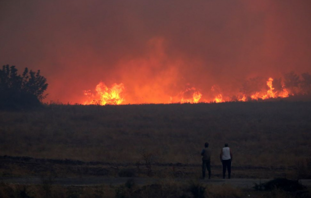 Erdőtűz pusztít Tenerifén, több ezer embert evakuáltak
