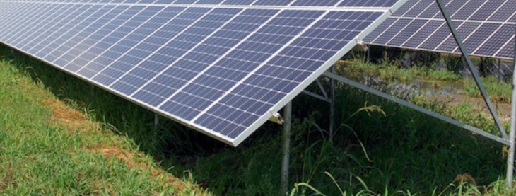 Az iskolák fotovoltaikus panelekért folyó versenyben vehetnek részt