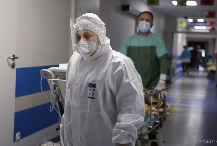 Egyre csak nő a koronavírus-fertőzött a nagykürtösi kórházban