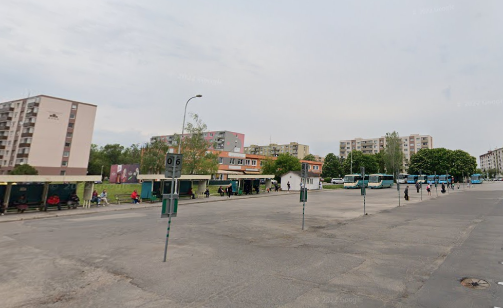 Most jöhet az, ami Újvárban még mindig nincs: egy fedett buszpályaudvarban gondolkodnak a helyi képviselők