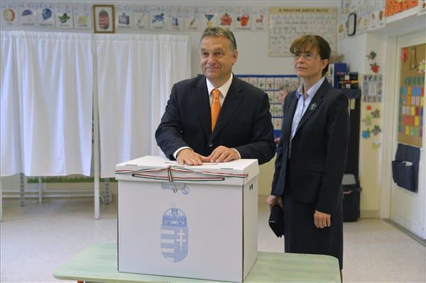 Óriási többséggel felfüggesztik a Fidesz tagságát az Európai Néppártban!