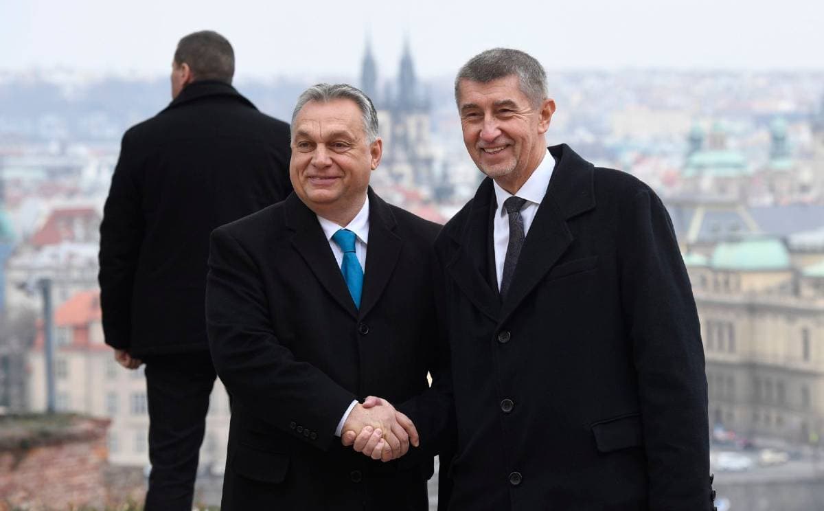 Magyarországra nyomást gyakorolna a Babiš pártjához tartozó uniós biztos