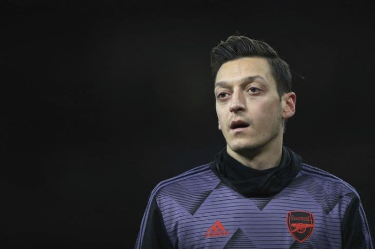 Arteta szerint Özilnek nehéz lesz beverekednie magát az Arsenal kezdőjébe