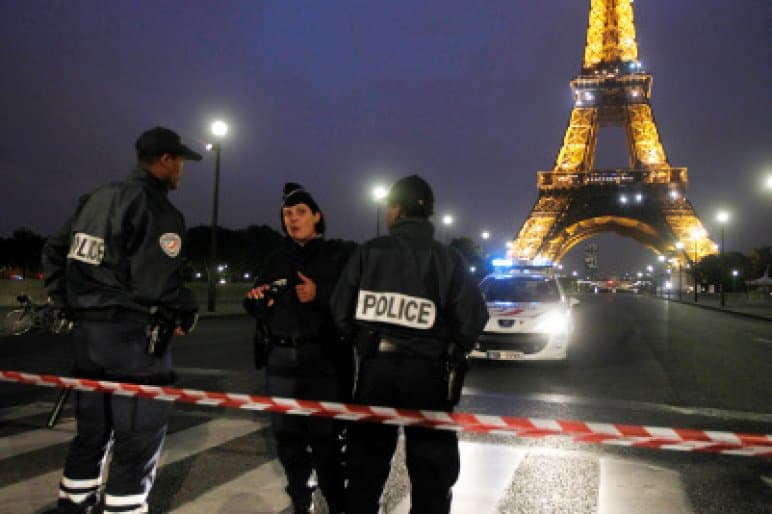 December 1-jén Párizsban tervezett merényletsorozatot a leleplezett terrorkommandó