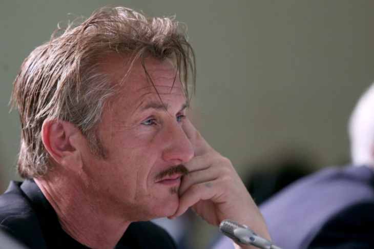 Sean Penn Ukrajnába utazott, hogy dokumentumfilmet készítsen az orosz invázióról