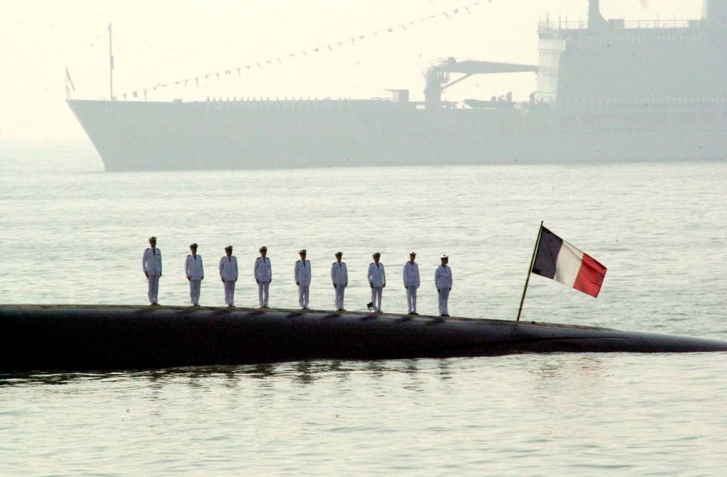 Eloltották a tüzet a francia atom-tengeralattjárón