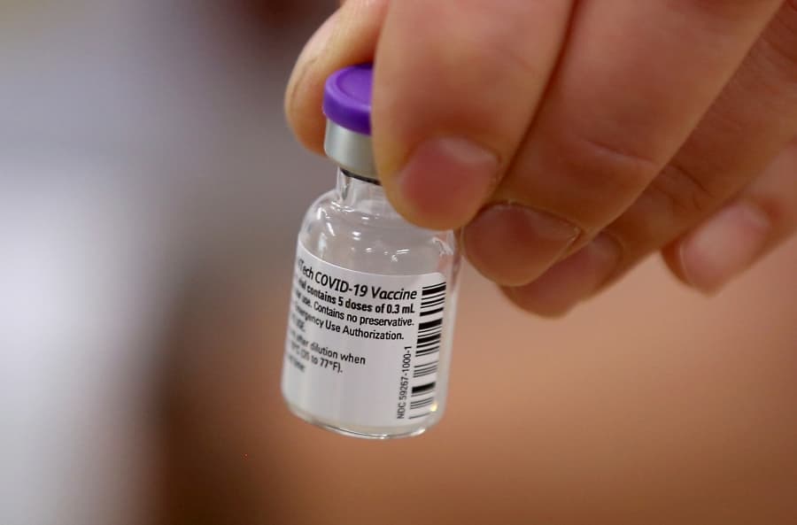 A Pfizer vakcinájának első dózisa is erős immunválaszt vált ki