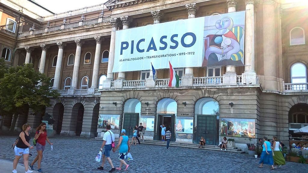 Csupán egy tréfa, hogy kiástak Romániában egy hat éve ellopott Picasso-festményt
