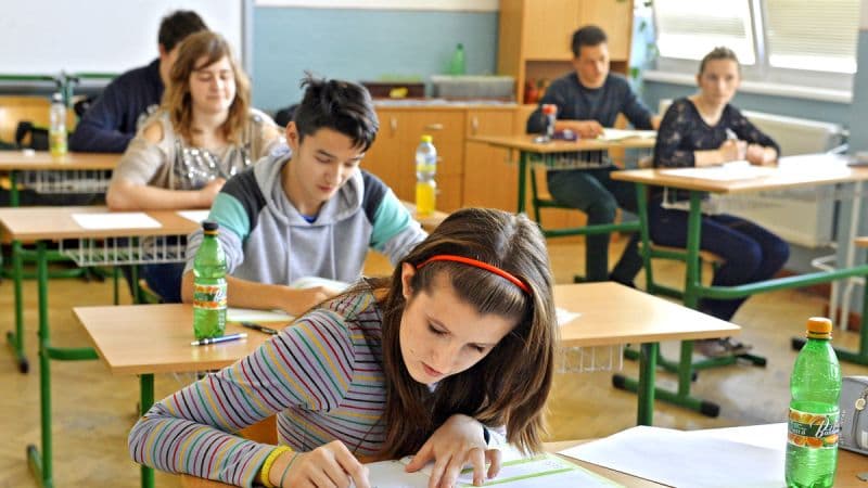 PISA: Átlagon aluli a szlovákiai diákok szövegértési képessége