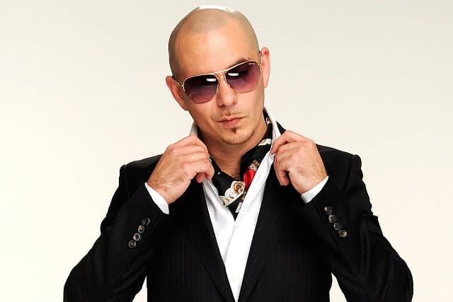 Pitbull amerikai rapper csillagot kap Hollywoodban
