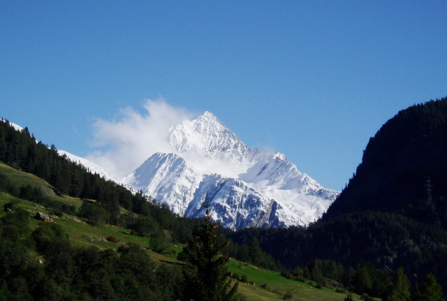 Eltűnt egy férfi a hegyi túrán az Alpokban - szerda óta keresik
