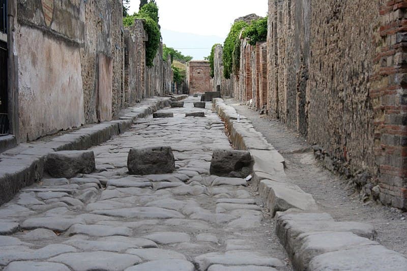 Bezárták a Pompeji romvárost és római Raffaello-kiállítást is a koronavírus-járvány miatt