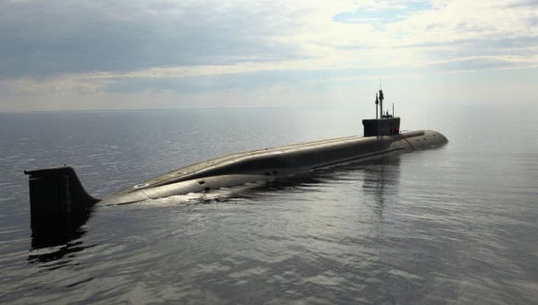 Észak-koreai közlés szerint sikerrel tesztelték egy új típusú, tengeralattjáróról indítható ballisztikus rakétájukat (SLBM).