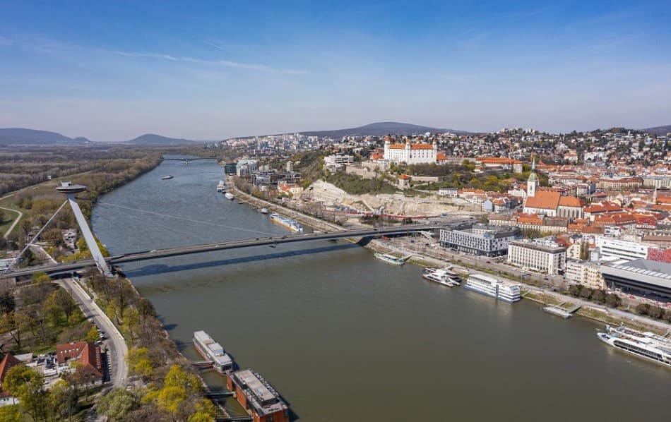 Nem lesz planetárium, sem mediatéka a pozsonyi Duna-parton