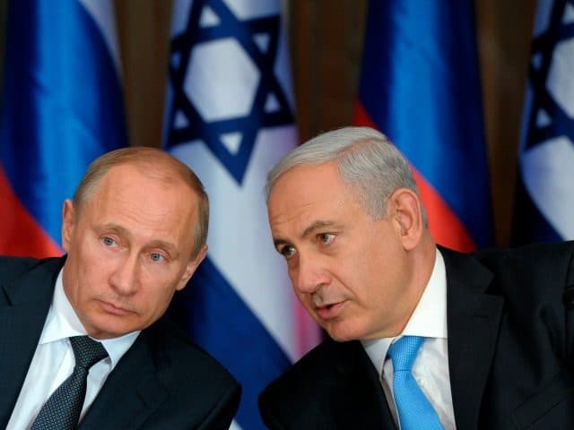 Putyin és Netanjahu az atomalkuról tárgyalt