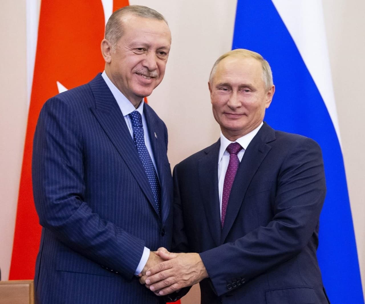 Putyin azt szeretné, hogy Törökország legyen az orosz gáz elosztási központja Európa felé