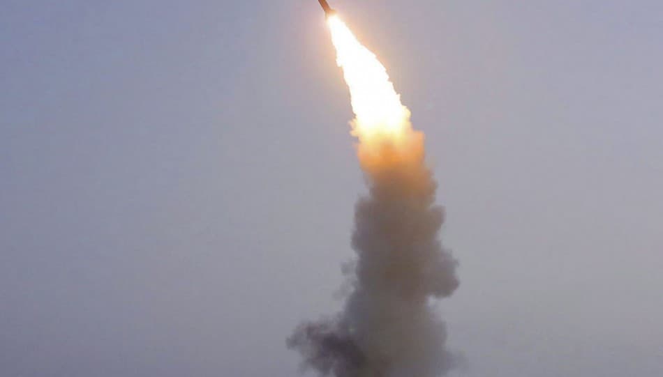 A Vörös-tenger térségéből kilőtt föld-föld rakétát lőtt le az izraeli hadsereg