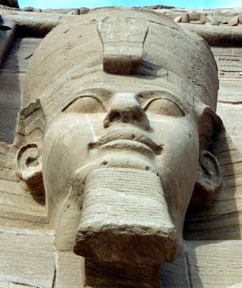 II. Ramszesz templomához kapcsolódó királyi csarnokot fedeztek fel Egyiptomban