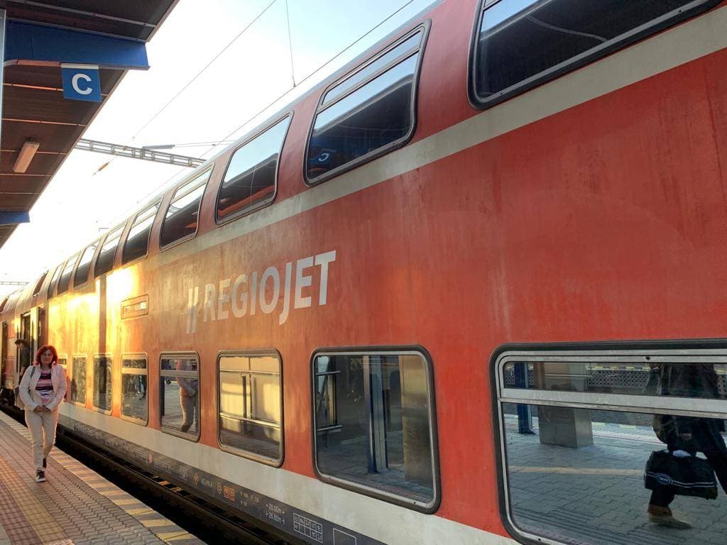 Versenytárgyalást hirdettek a Pozsony–Komárom vasútvonal üzemeltetésére