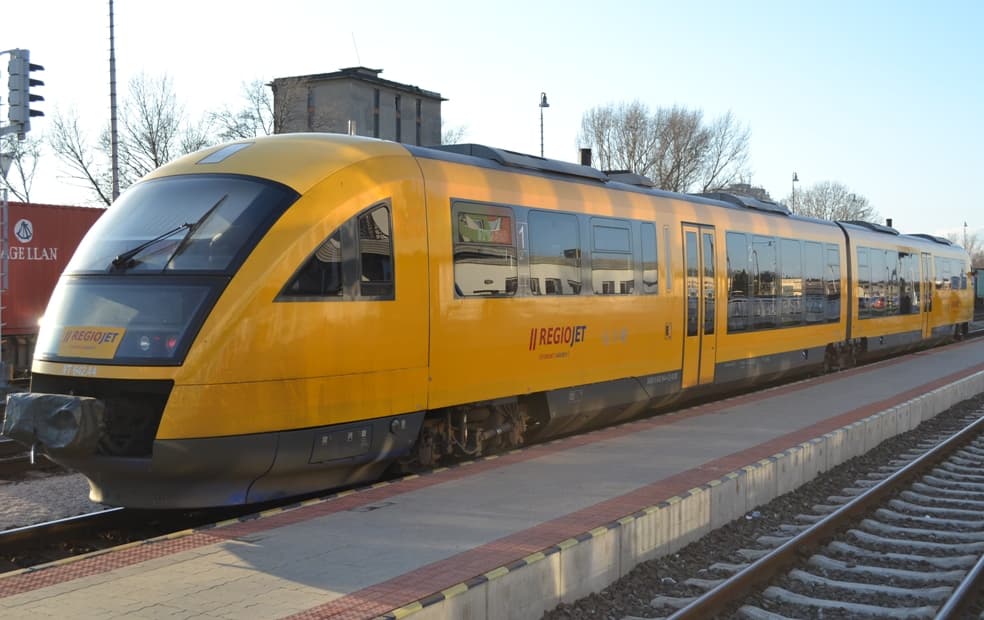 Rendkívüli helyzet a Dunaszerdahely–Pozsony vasúti szakaszon: ezért késtek a RegioJet vonatai