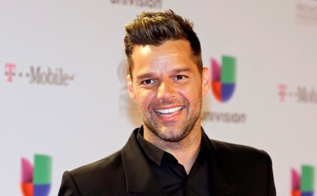 Ricky Martin megmutatta legkisebb gyermekét (FOTÓ)