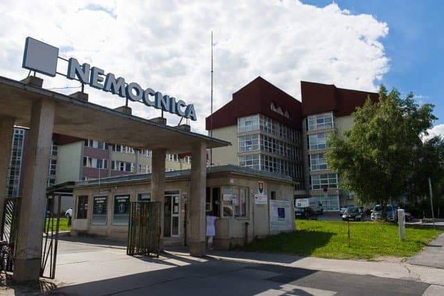 Kilenc koronavírus-gyanús beteget vizsgáltak a rimaszombati kórházban