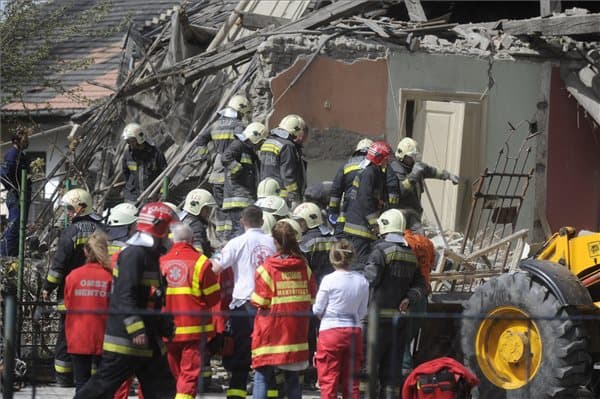 Felrobbant egy ház Magyarországon - holttestet találtak a romok alatt