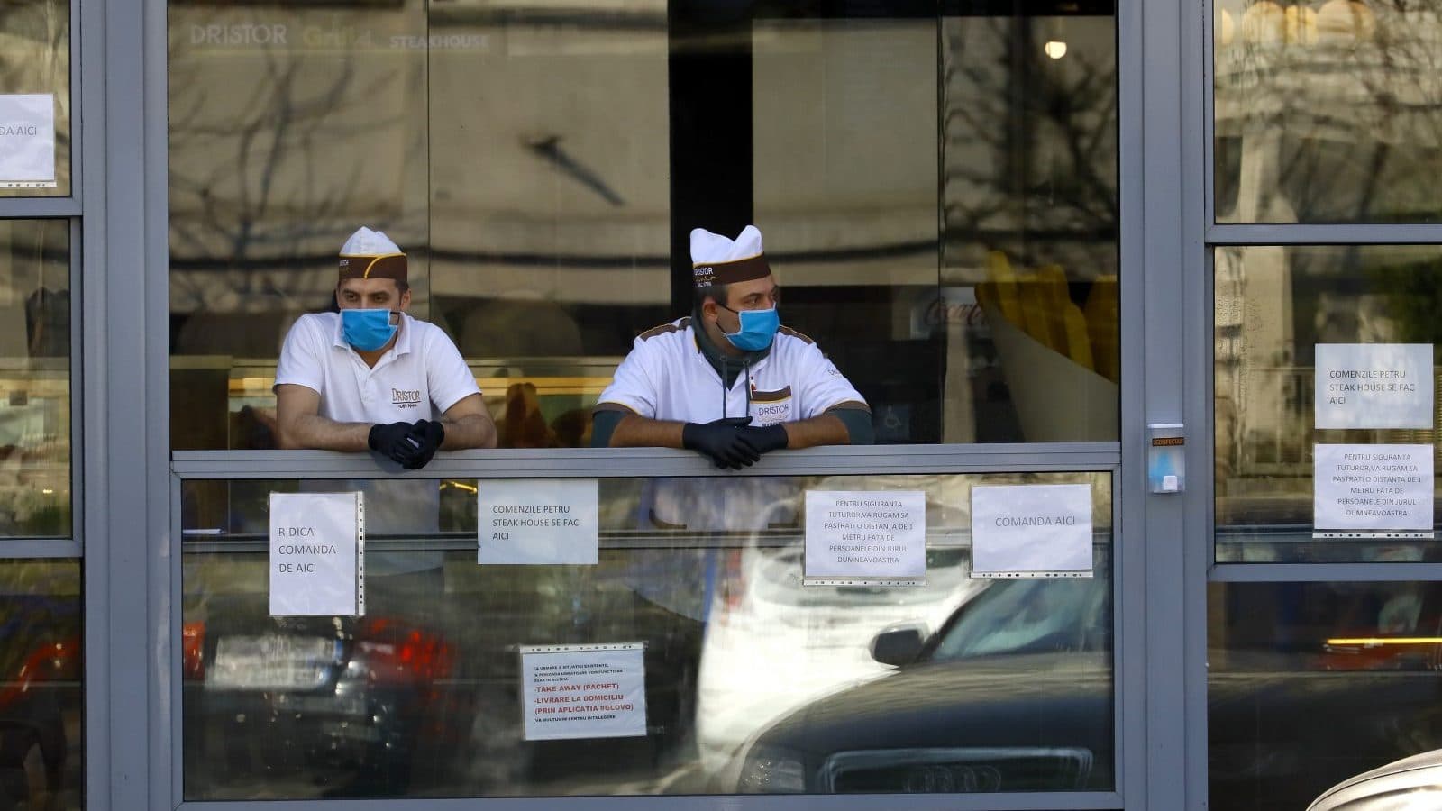 Romániában rosszabbodik a helyzet, nő a koronavírus-fertőzöttek száma és több a haláleset is