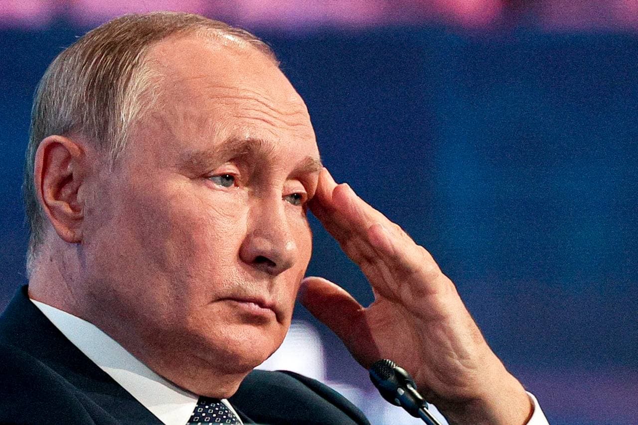 Putyinék hoztak egy nagyon nehéz döntést, és olyan pozíciót adnak fel, amilyenből nincs több