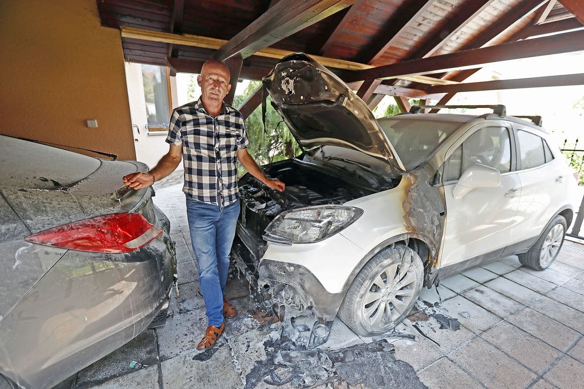 A polgármester autóit gyújtották fel Gútoron, könnyen leéghetett volna az egész háza!