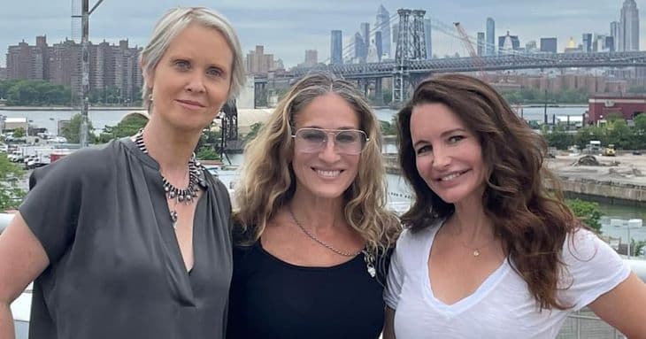 Megszólaltak a Szex és New York színésznői, miután kiderültek a szexuális zaklatással kapcsolatos vádak a Mr. Biget alakító Chris Noth-ról