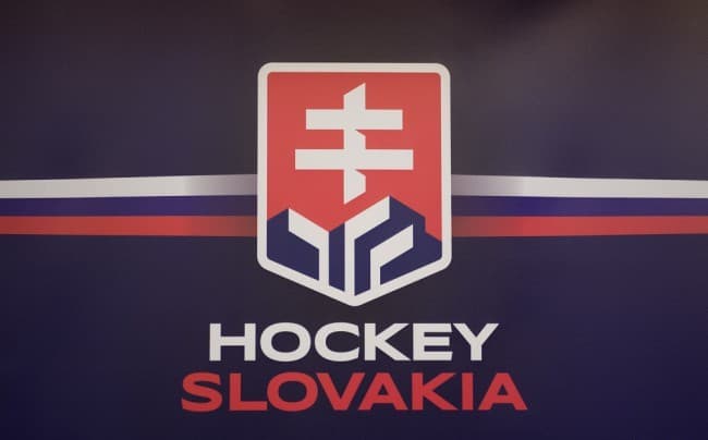 Danko még mindig a szlovák hokimezeken lévő címeren rugózik