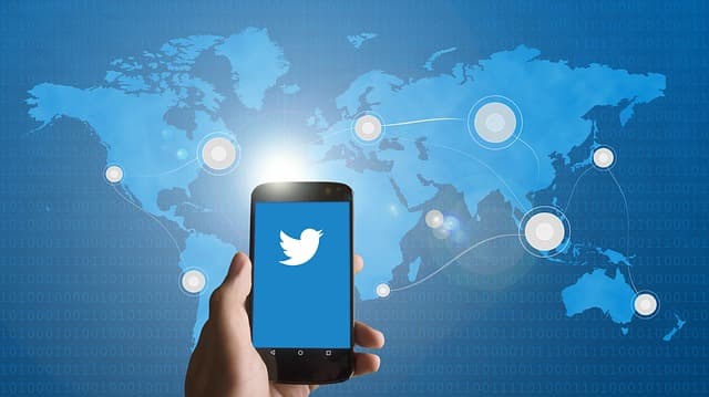 A Twitter új korlátozó intézkedéseket vezet be az  amerikai elnökválasztás előtt