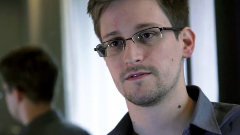 Snowden: A sajtószabadság sötét pillanata Assange elfogása