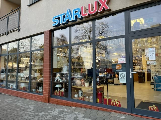 Starlux: Vevőközpontú lámpaszaküzlet a régiónkban, amely a minőségi termékek által vált ismertté