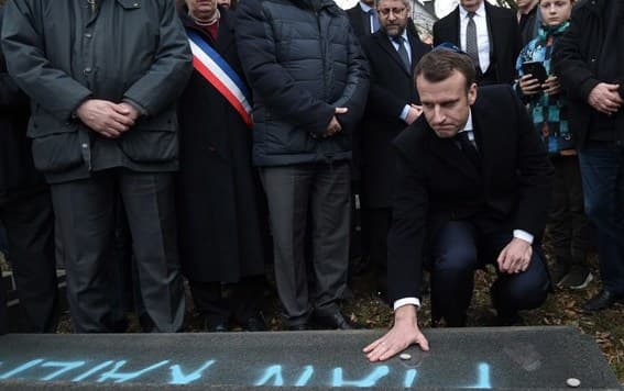 Tízezrek tiltakoztak Franciaországban az antiszemitizmus ellen