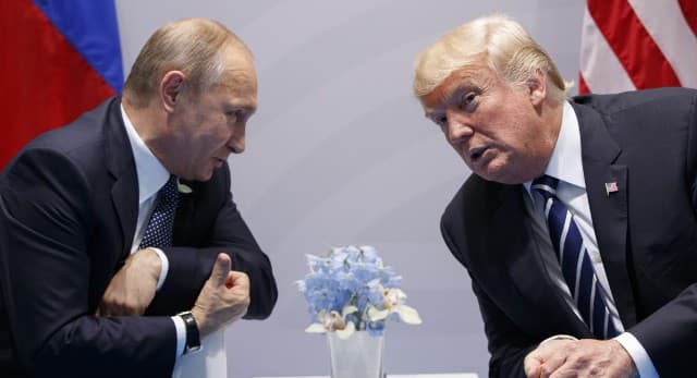Az oroszok szerint még korai beszélni az orosz és a amerikai elnök találkozójáról