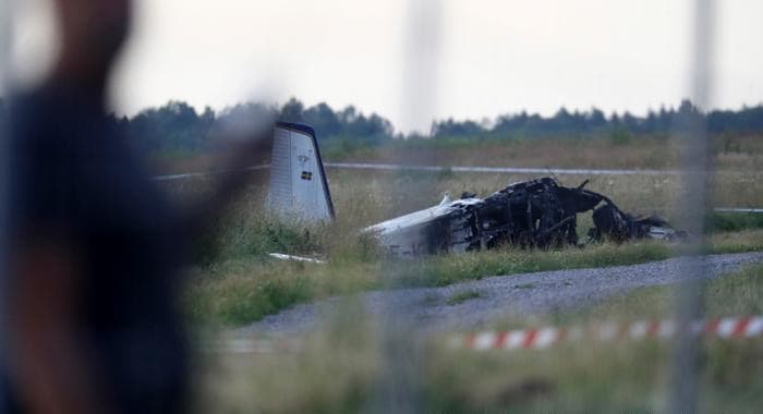 Kilenc ember meghalt, miután lezuhant egy kisrepülőgép Svédországban 