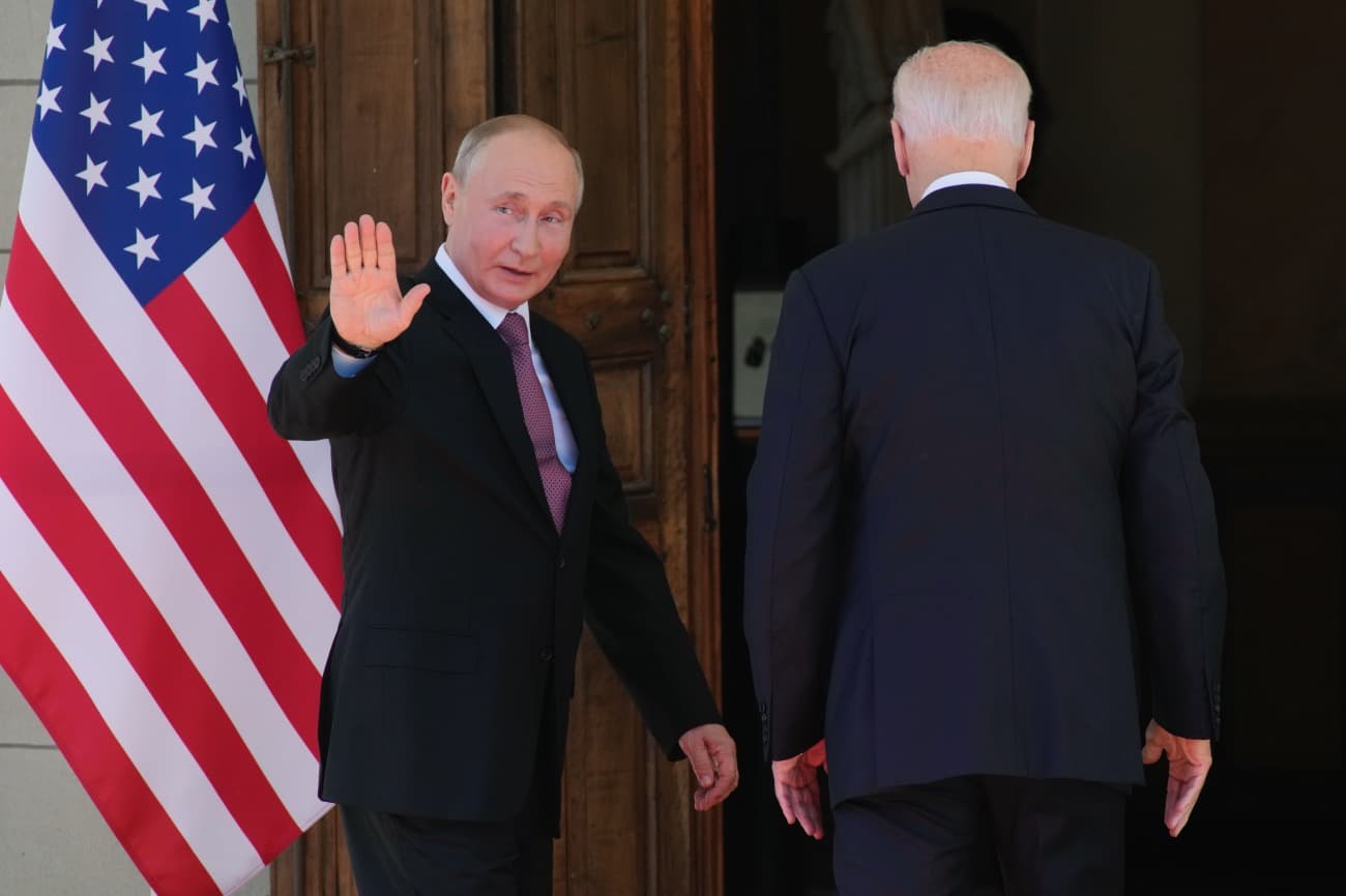 Putyin megérkezett Genfbe az orosz-amerikai csúcs helyszínére