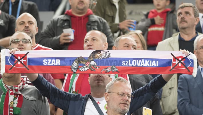 A szlovák külügyminisztérium behívatta a magyar nagykövetet a Magyarország – Szlovákia Európa-bajnoki selejtezőn történtek miatt