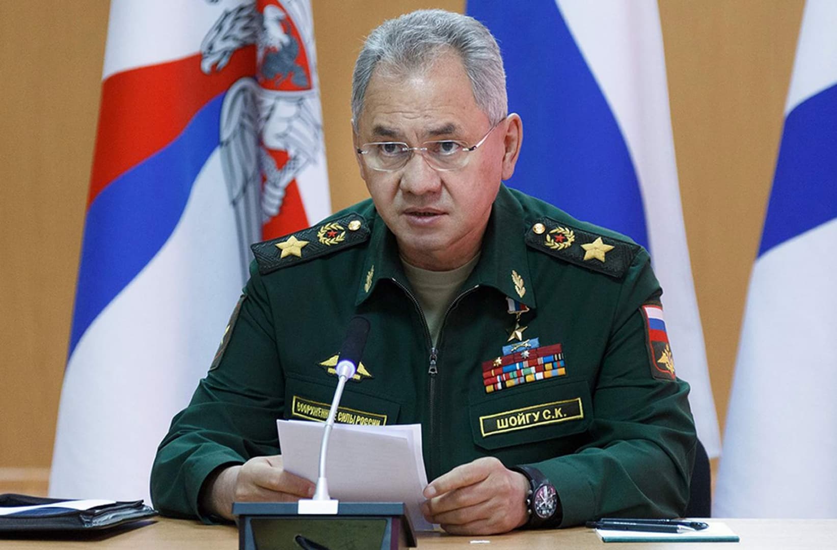 Az orosz védelmi miniszter elfogadta brit hivatali kollégája meghívását